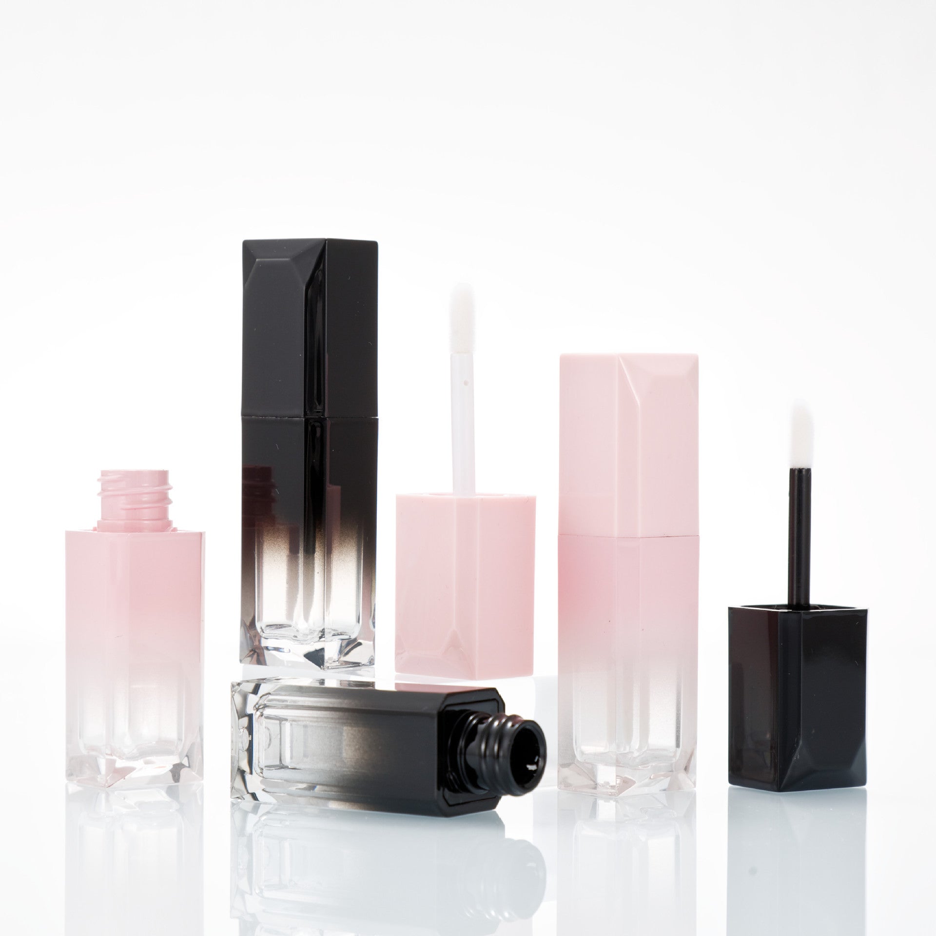 Empty Lip Gloss Tubes Cute Design Cosmetic Packaging